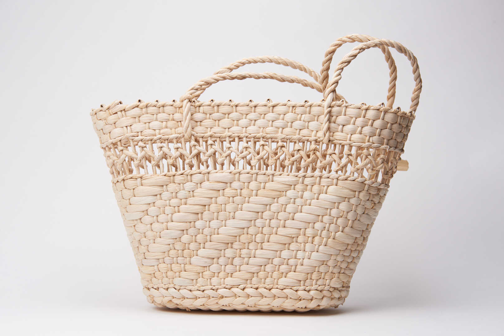 Husk bags with long straps 
